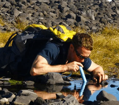 how does the lifestraw work