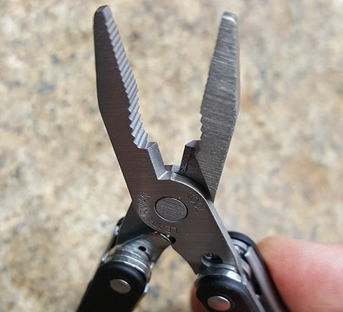 leatherman squirt ps4 mini multi-tool pliers
